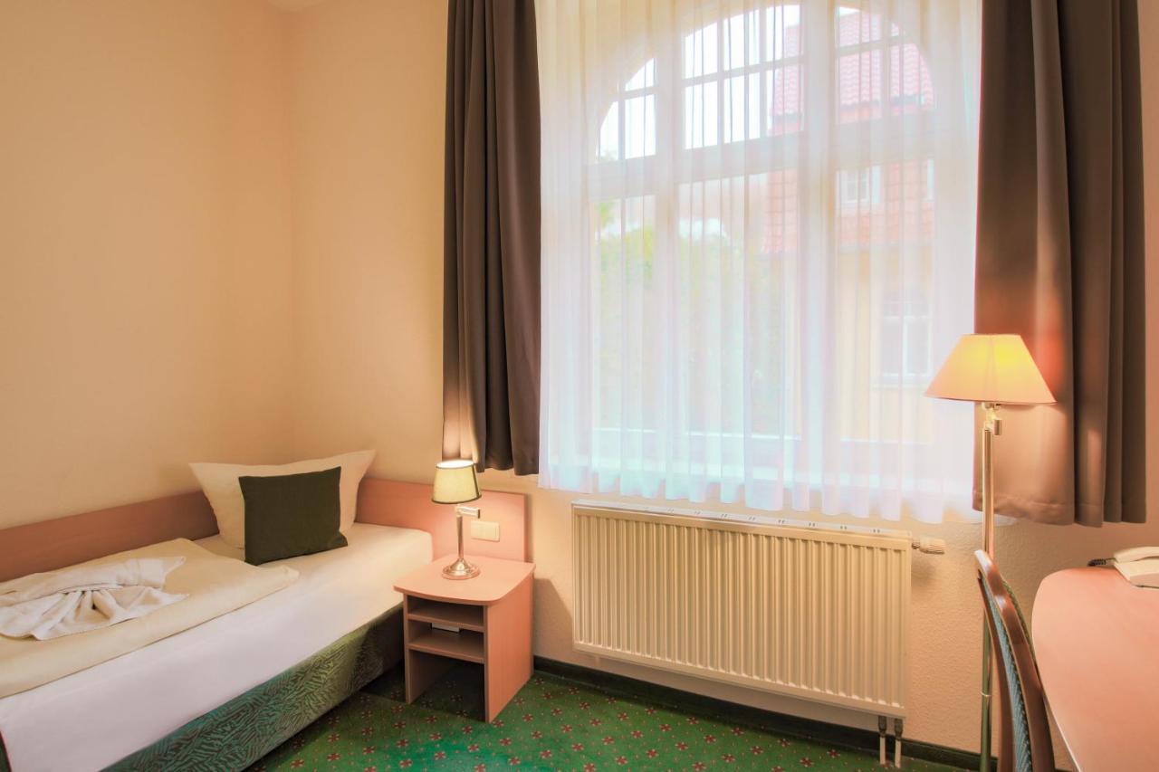 Ferien Hotel Villa Suedharz Sülzhayn Екстериор снимка