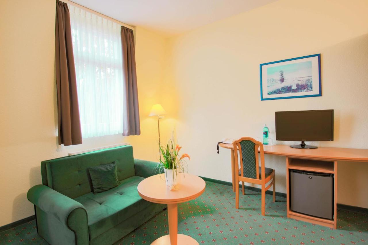Ferien Hotel Villa Suedharz Sülzhayn Екстериор снимка