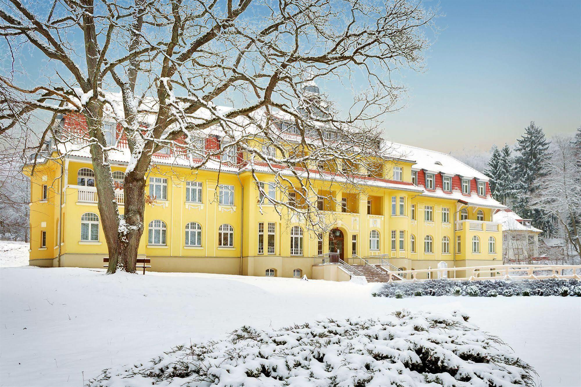Ferien Hotel Villa Suedharz Sülzhayn Екстериор снимка
